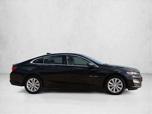 Used 2025 Chevrolet Malibu LT FWD image 4