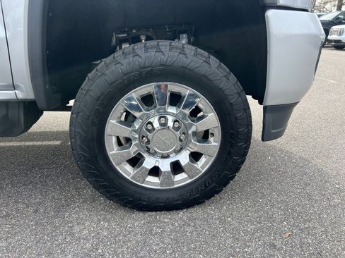 Used 2018 GMC Sierra 2500 Denali w/ Duramax Plus Package image 25