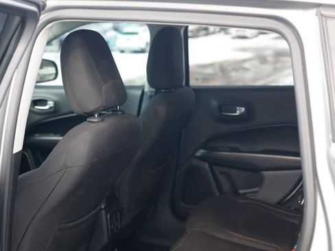 Used 2018 Jeep Compass Sport w/ Tech Group image 14