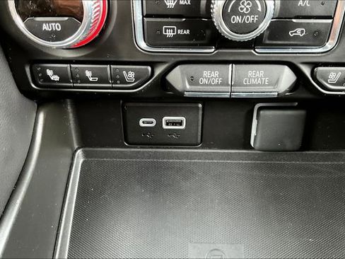 Certified 2024 GMC Yukon AT4 w/ AT4 Premium Plus Package image 25