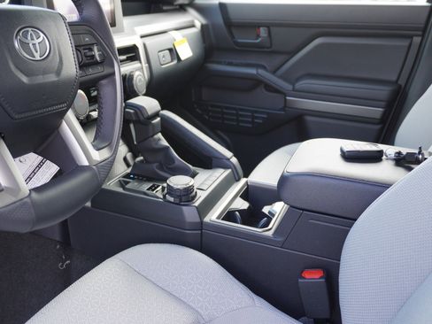 New 2026 Toyota 4Runner SR5 image 21