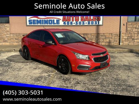 Used 2015 Chevrolet Cruze LS image 1