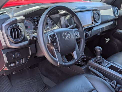 Used 2023 Toyota Tacoma TRD Off-Road w/ TRD Premium Off Road Package AWD/4WD image 14