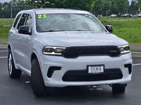 Used 2025 Dodge Durango GT AWD/4WD image 4