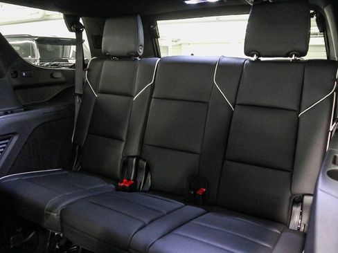 New 2026 Cadillac Escalade Luxury image 18