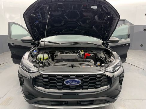 New 2026 Ford Escape ST-Line w/ Cold Weather Package image 15