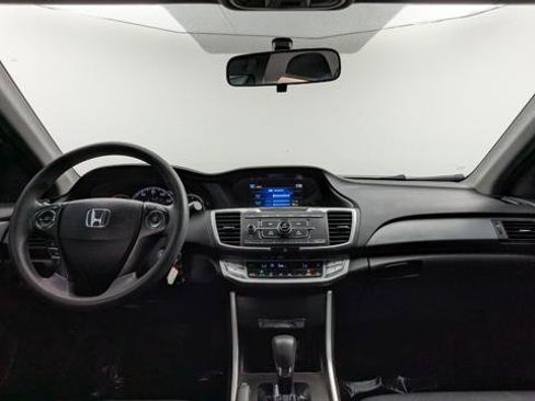 Used 2014 Honda Accord LX image 24