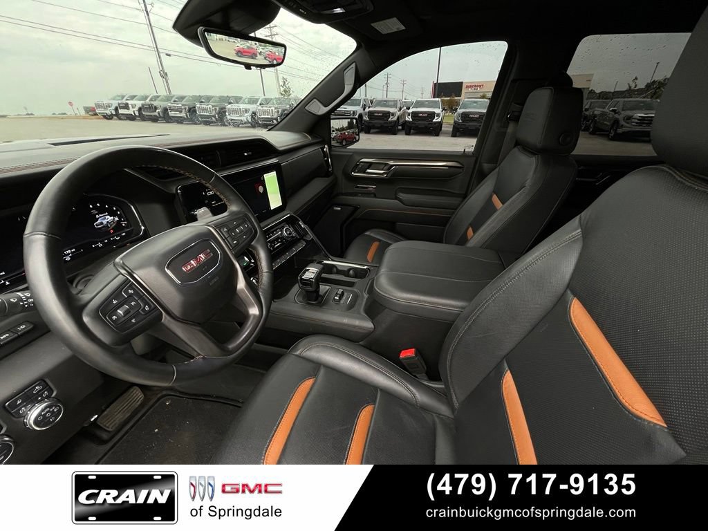 Used 2025 GMC Sierra 1500 AT4 w/ AT4 Premium Package AWD/4WD image 9