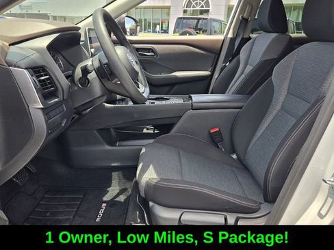 Used 2021 Nissan Rogue S FWD image 10