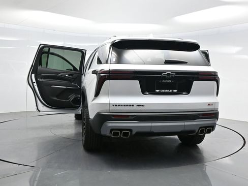 Used 2024 Chevrolet Traverse Z71 w/ Enhanced Driving Package AWD/4WD image 48