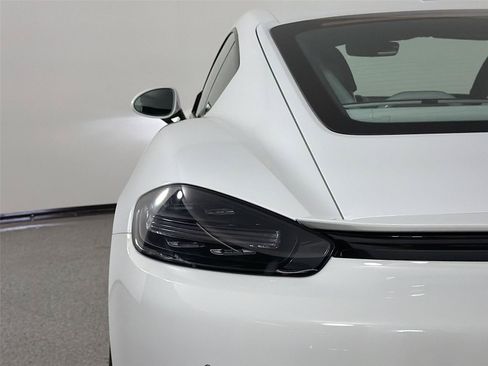 Certified 2025 Porsche 718 Cayman GTS RWD image 16