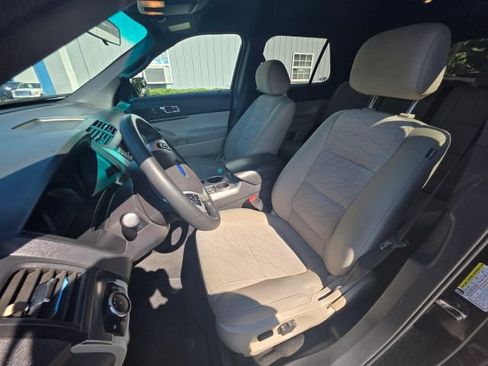 Used 2012 Ford Explorer FWD image 14