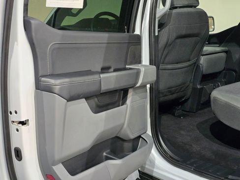 Used 2025 Ford F150 XLT w/ Equipment Group 301A Standard image 23