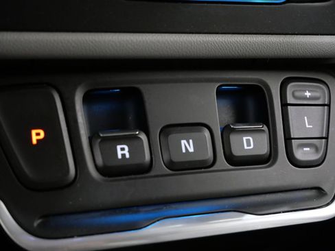 Used 2019 GMC Terrain SLE w/ Driver Convenience Package image 23