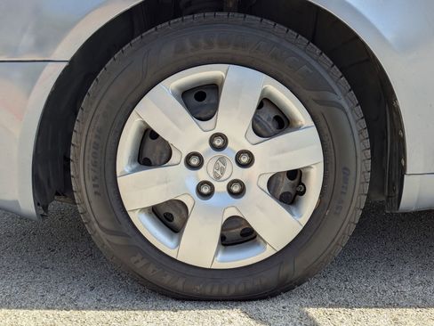 Used 2010 Hyundai Sonata GLS image 31