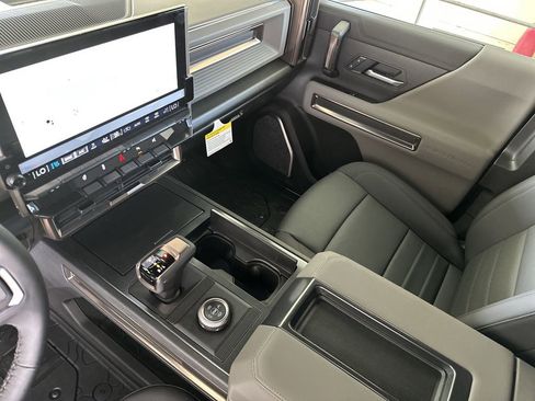 New 2025 GMC Hummer EV 3X image 28