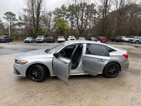 Used 2024 Honda Civic Sport image 17