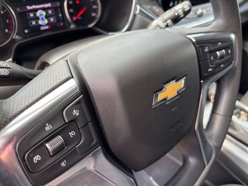 Used 2025 Chevrolet Blazer LT FWD image 27