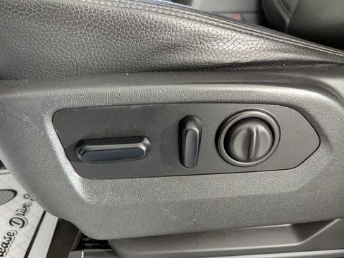 Used 2021 GMC Sierra 3500 Denali w/ Denali Ultimate Package image 17