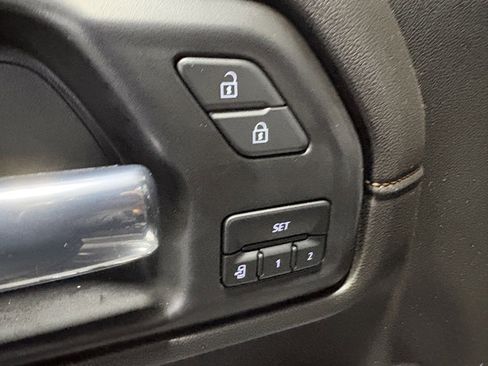 Used 2022 GMC Sierra 2500 AT4 w/ AT4 Premium Plus Package image 21