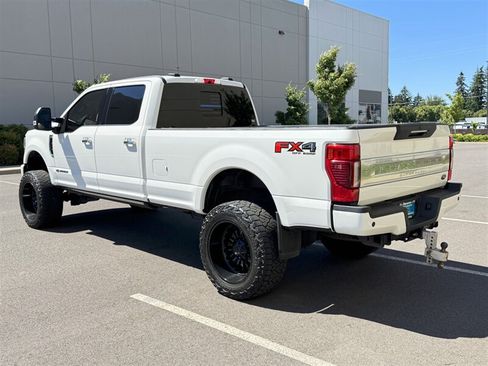 Used 2022 Ford F250 Platinum AWD/4WD image 10
