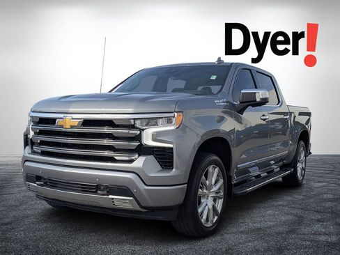 Certified 2025 Chevrolet Silverado 1500 High Country w/ High Country Premium Package AWD/4WD image 8