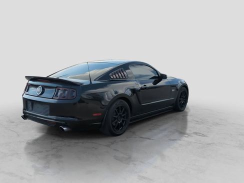 Used 2013 Ford Mustang GT Premium w/ Comfort Pkg RWD image 6
