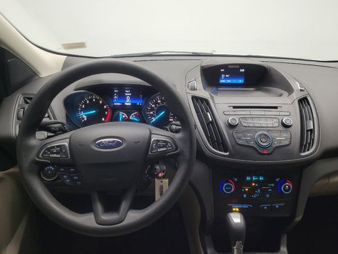 Used 2017 Ford Escape SE image 22