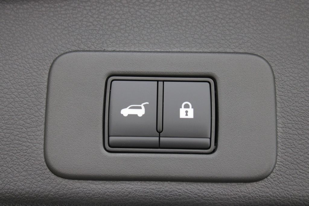 Used 2025 Nissan Murano SL AWD/4WD image 32