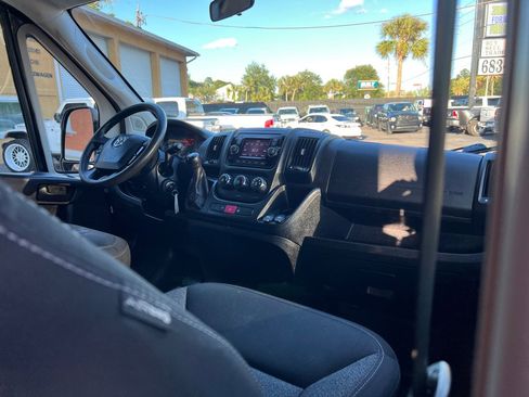 Used 2021 RAM ProMaster 1500 FWD image 15