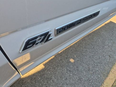 Used 2017 Ford F250 Platinum w/ Platinum Ultimate Package AWD/4WD image 6