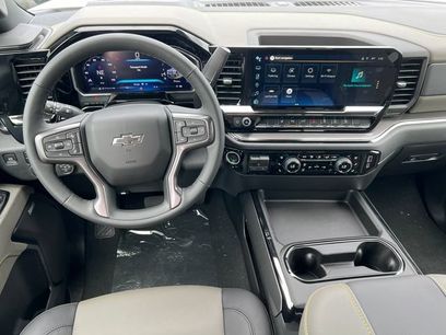 New 2026 Chevrolet Silverado 2500 ZR2 w/ LPO, Dark Essentials Package