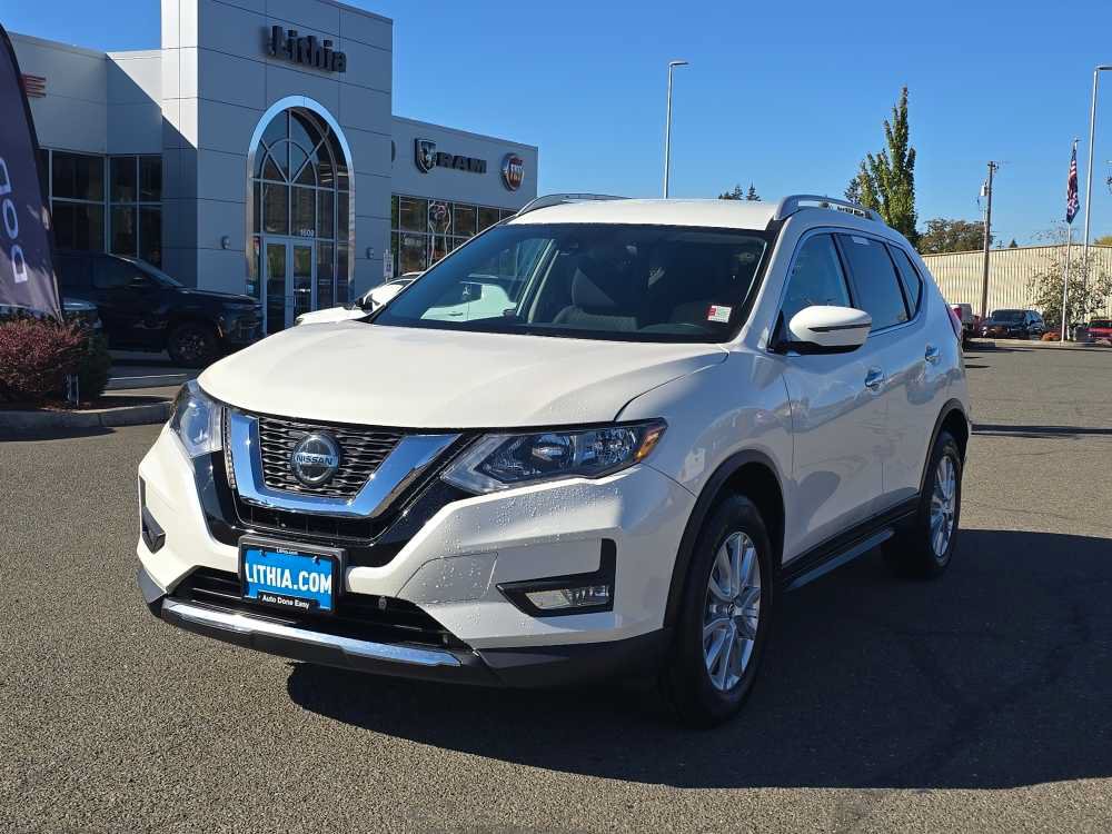 Used 2019 Nissan Rogue SV AWD/4WD image 1