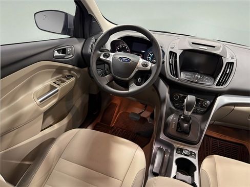 Used 2015 Ford Escape SE w/ Equipment Group 201A image 24