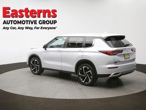 Used 2024 Mitsubishi Outlander SE image 64