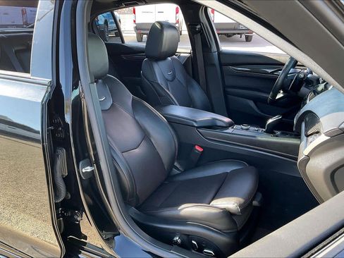 Used 2022 Cadillac CT5 Sport image 8