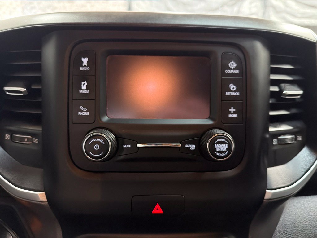 Used 2022 RAM 1500 Big Horn AWD/4WD image 18