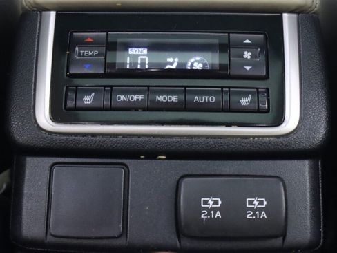 Used 2020 Subaru Ascent Limited w/ Technology Package AWD/4WD image 39