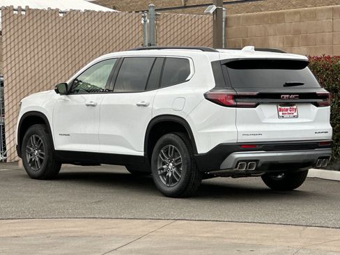 New 2026 GMC Acadia Elevation image 6