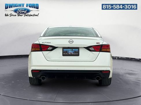 Used 2023 Nissan Altima 2.5 SR w/ SR Premium Package FWD image 4