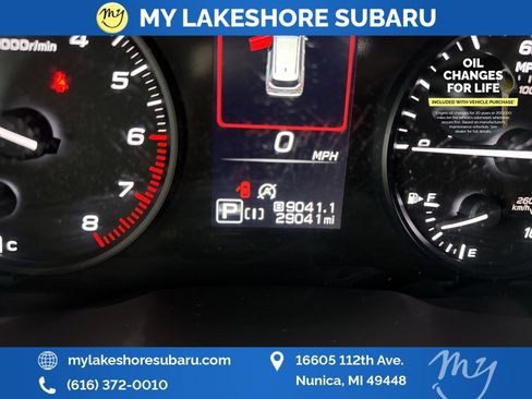 Certified 2025 Subaru Forester Base image 16