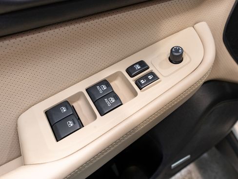 Used 2016 Subaru Outback 3.6R Limited image 15