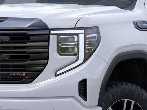 New 2026 GMC Sierra 1500 AT4 w/ AT4 Premium Package AWD/4WD image 10