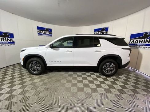 Certified 2025 Chevrolet Traverse LT image 10