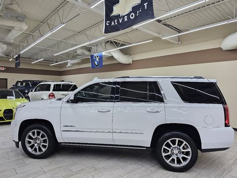 Used 2017 GMC Yukon Denali w/ Open Road Package image 10