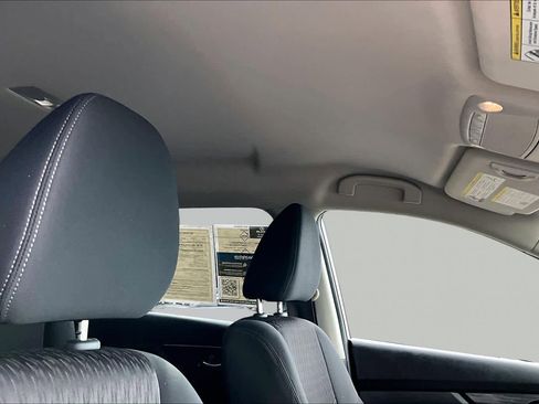 Used 2020 Nissan Rogue SV AWD/4WD image 14