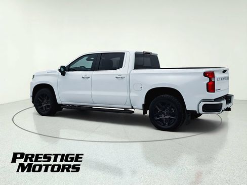 Used 2019 Chevrolet Silverado 1500 LTZ w/ LTZ Premium Package AWD/4WD image 5