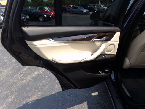 Used 2017 BMW X5 xDrive40e AWD/4WD image 19