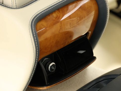 Used 2016 Bentley Continental GT image 42