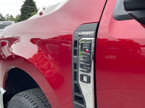 New 2026 Ford F350 Lariat w/ Lariat Premium Package AWD/4WD image 7